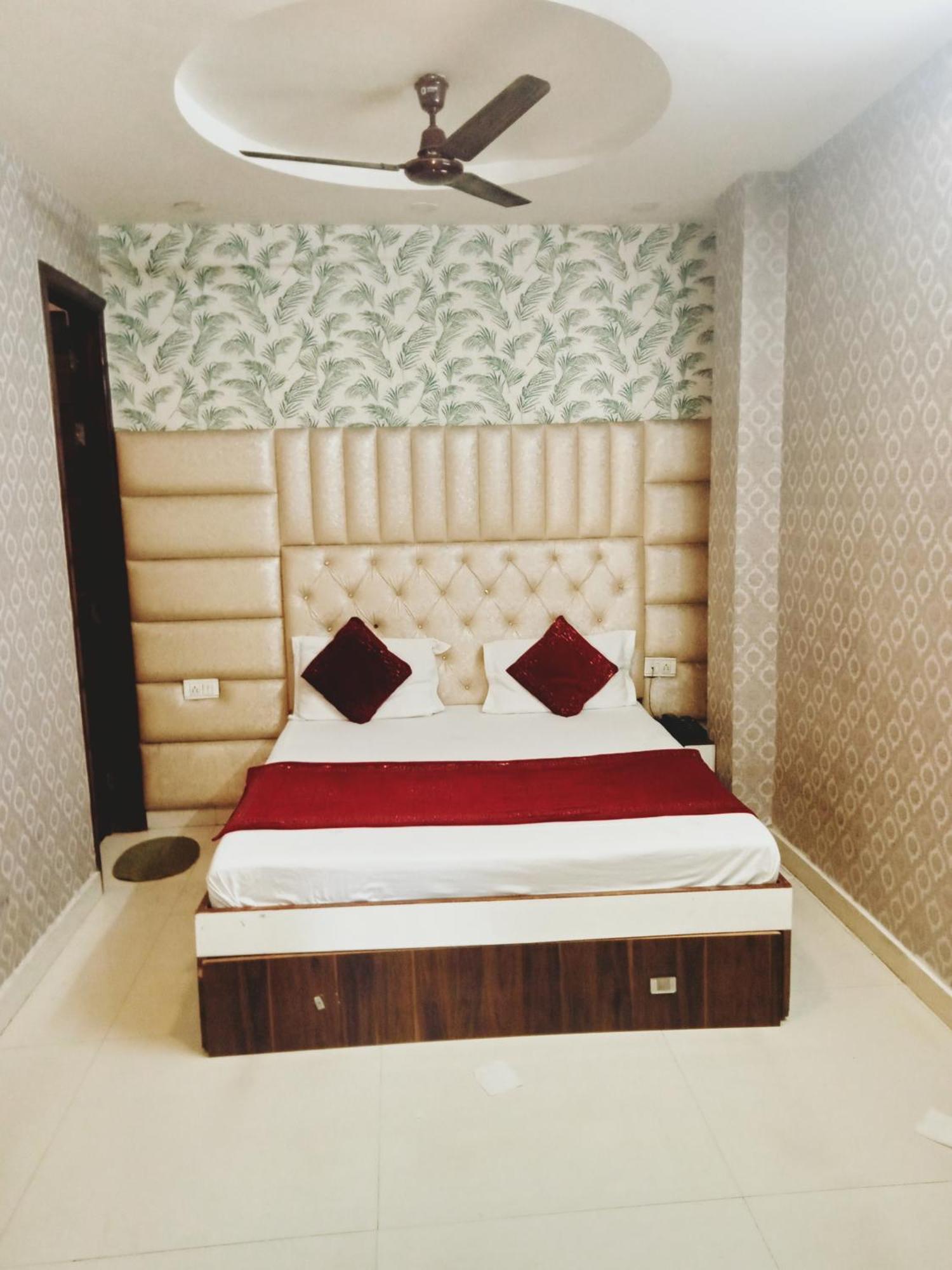 Hotel Robin Inn Amritsar Dış mekan fotoğraf