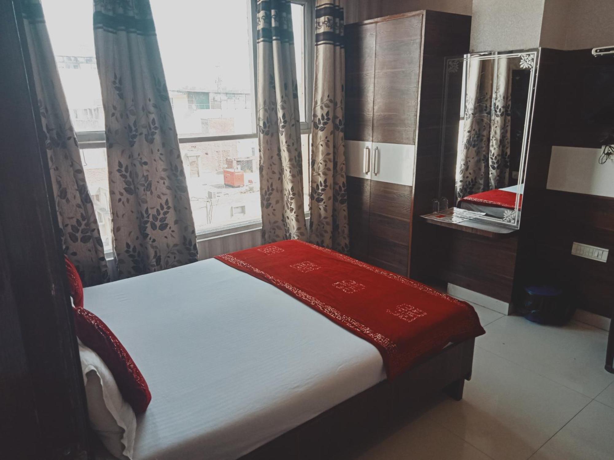 Hotel Robin Inn Amritsar Dış mekan fotoğraf